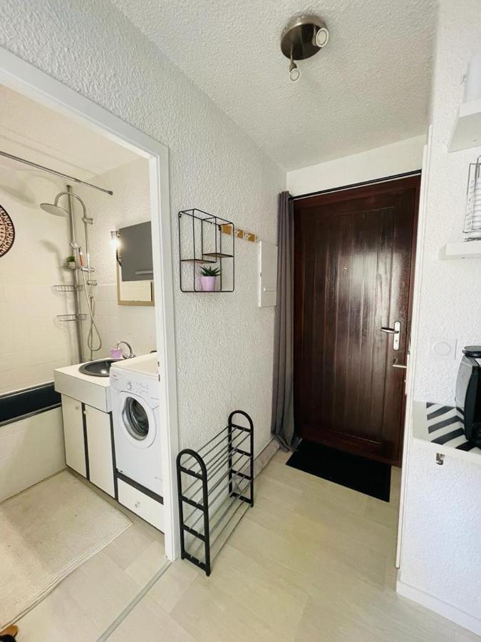 F2 près débarcadère, en centre ville, des thermes EVIAN LES BAINS Extérieur photo