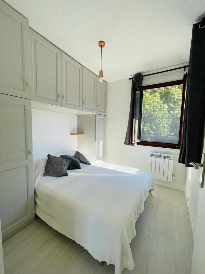 F2 près débarcadère, en centre ville, des thermes EVIAN LES BAINS Extérieur photo