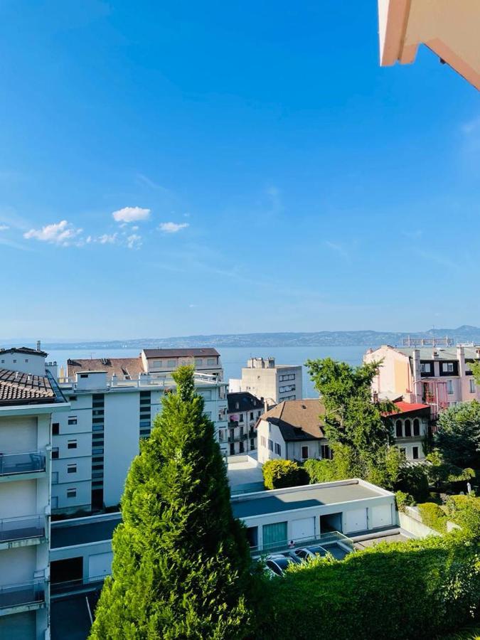F2 près débarcadère, en centre ville, des thermes EVIAN LES BAINS Extérieur photo